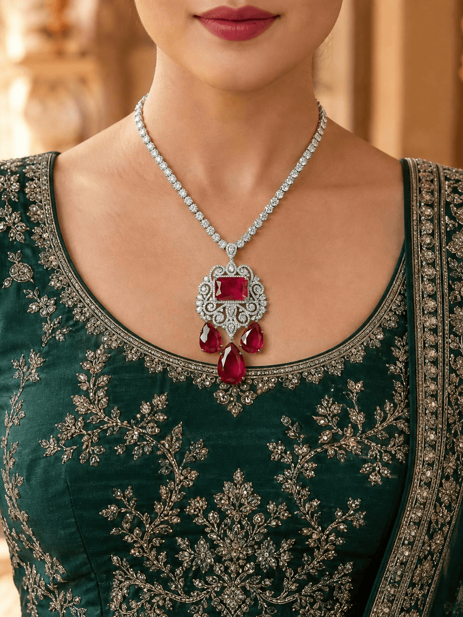 Orlina Necklace Set