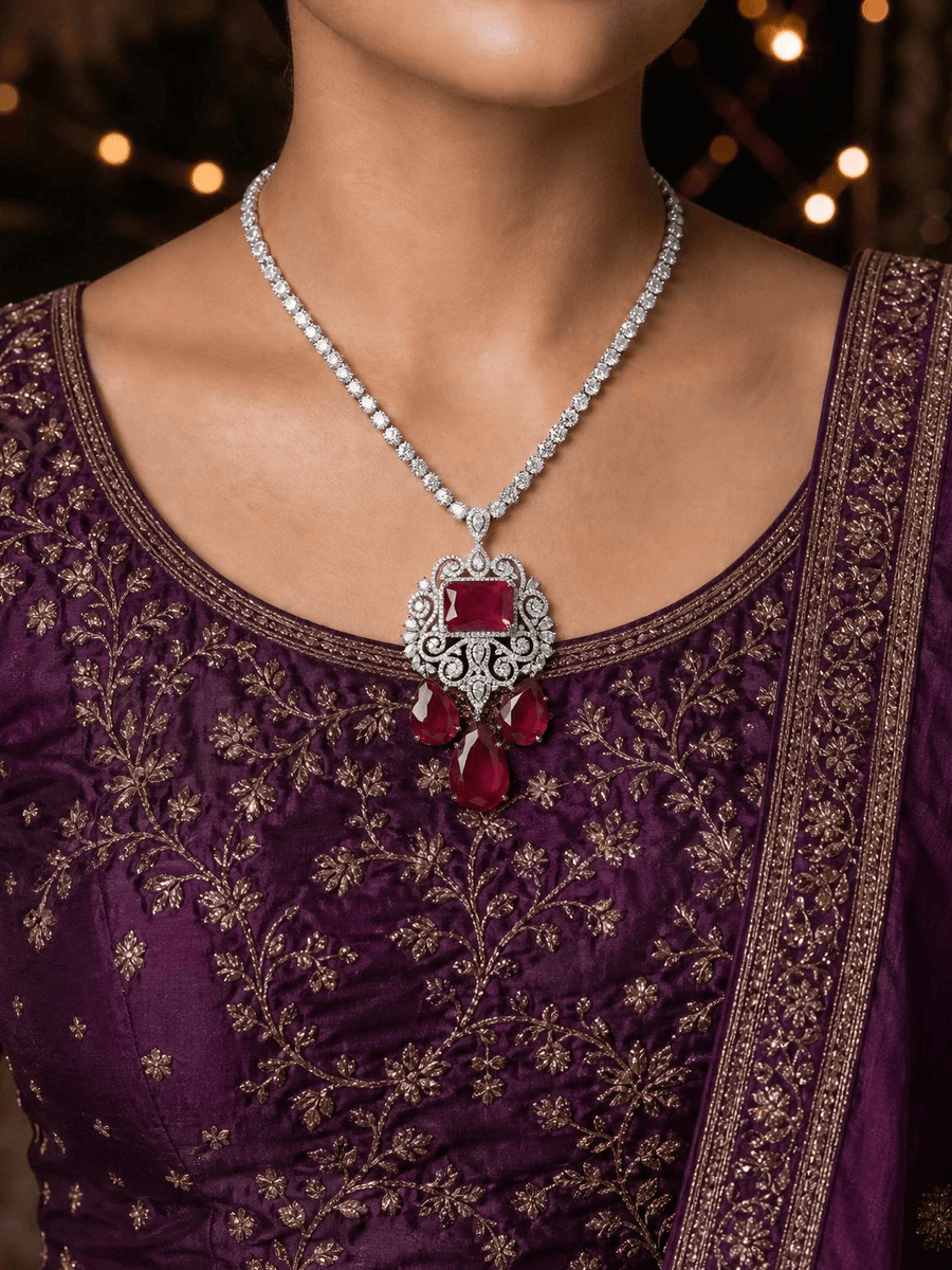 Orlina Necklace Set