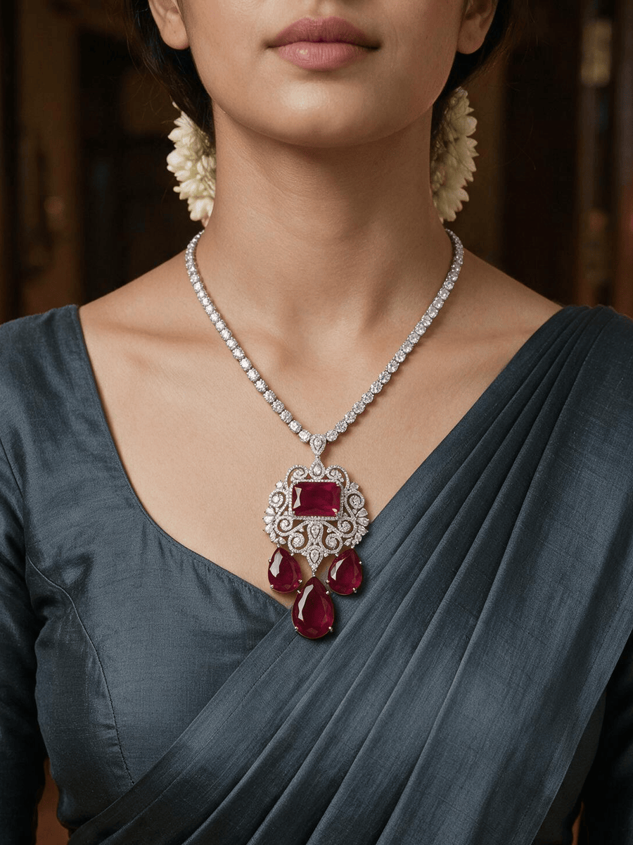 Orlina Necklace Set