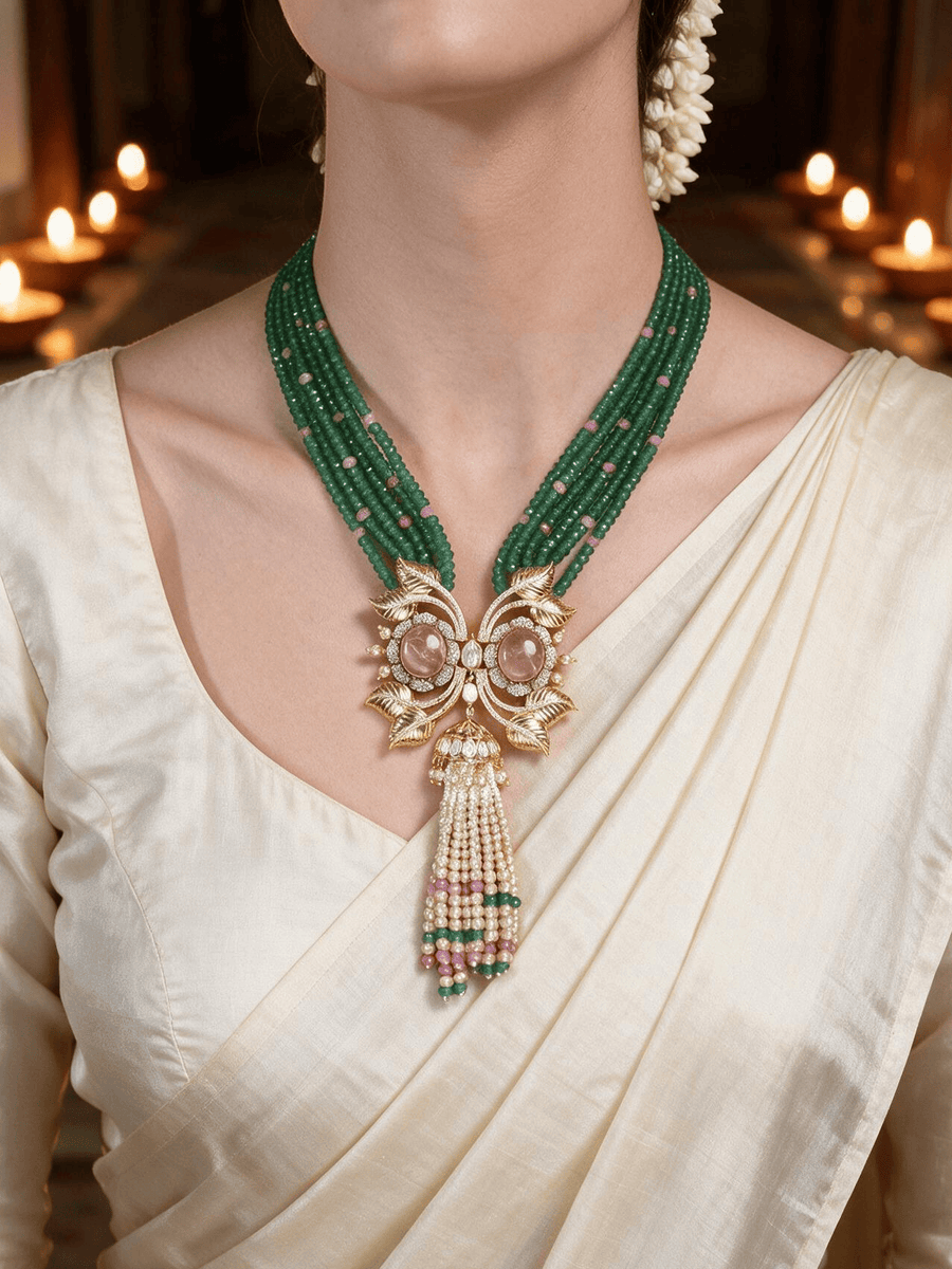 Vihana Necklace
