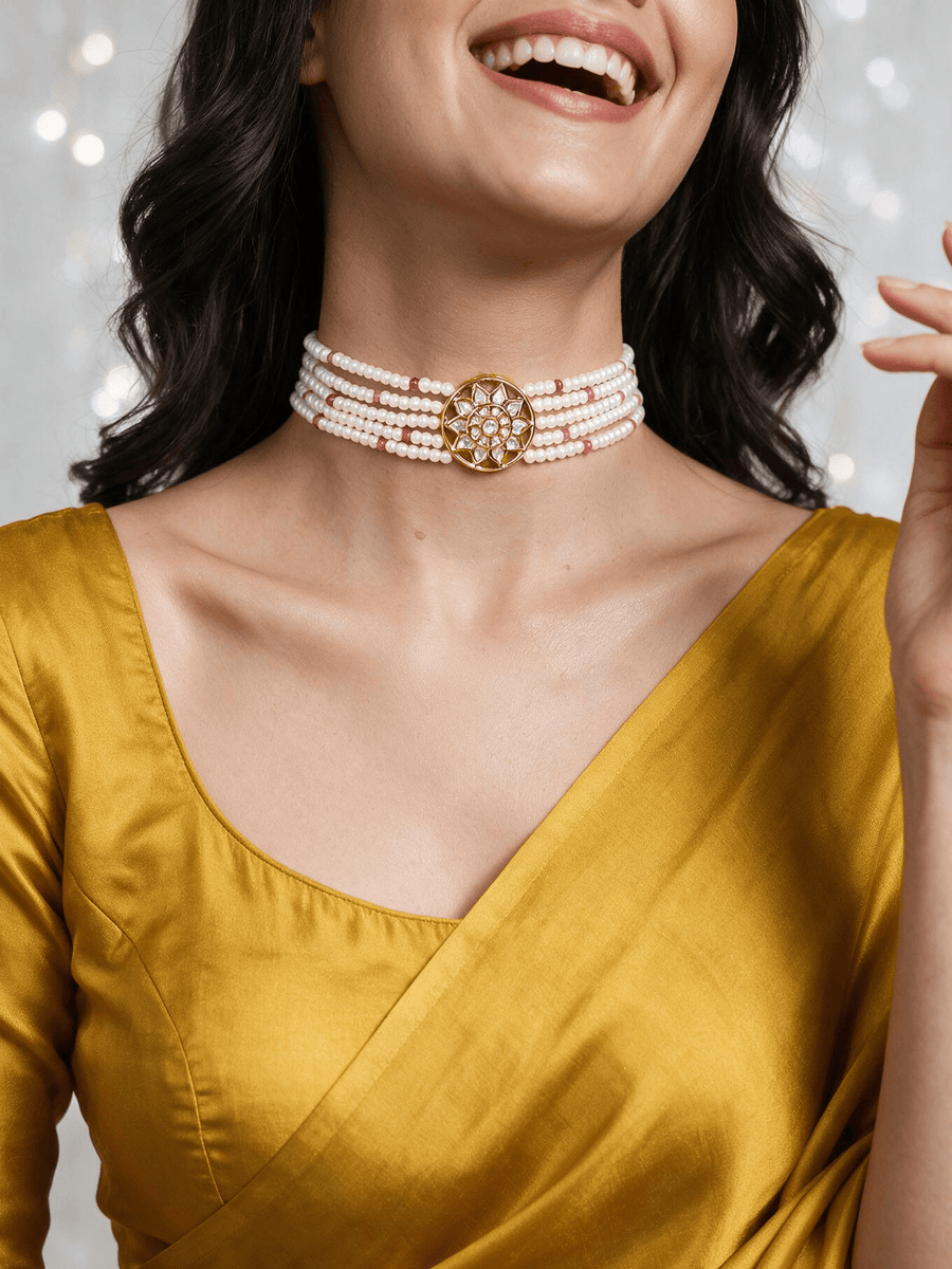 Pearl White Choker