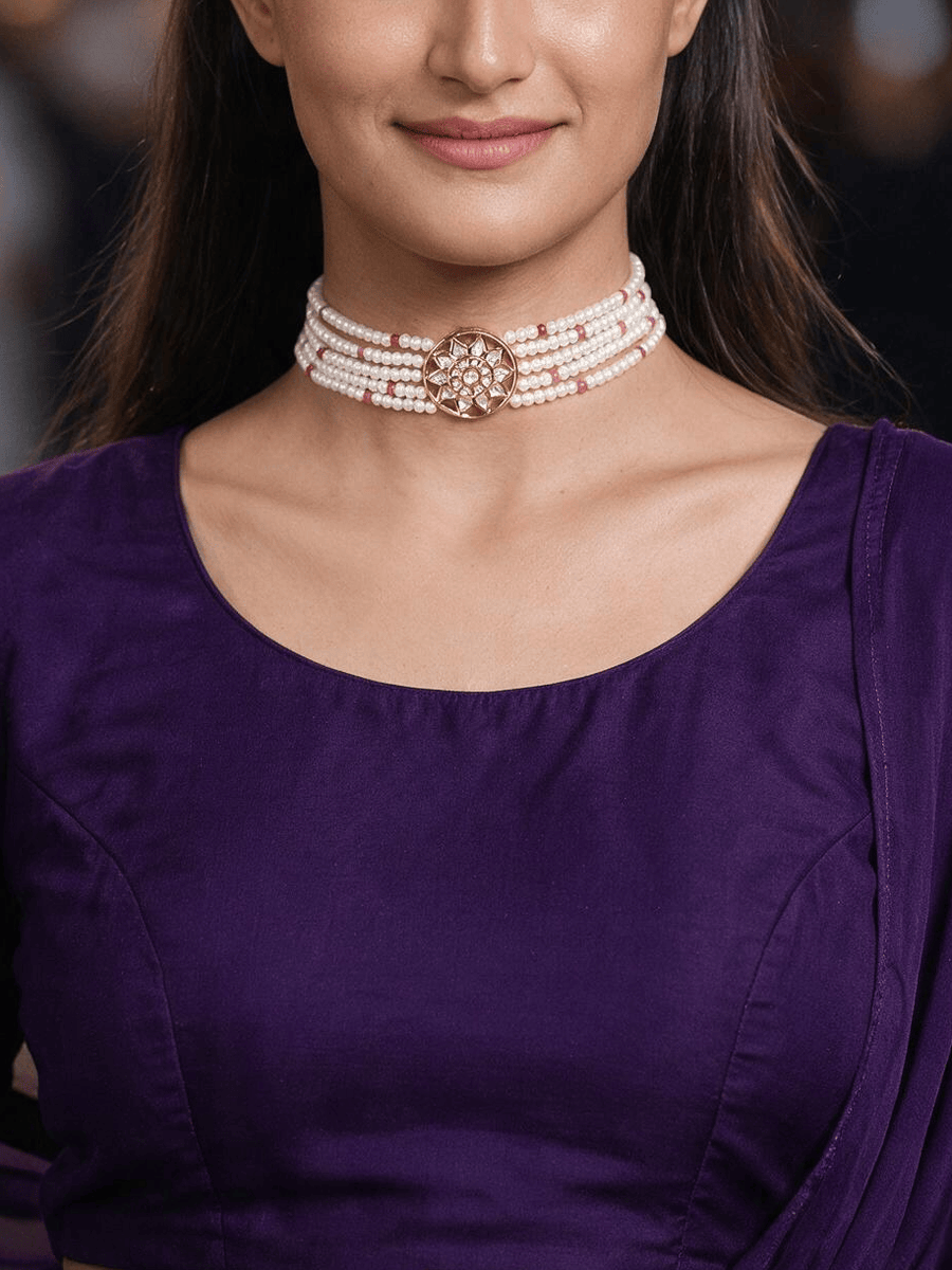 Pearl White Choker