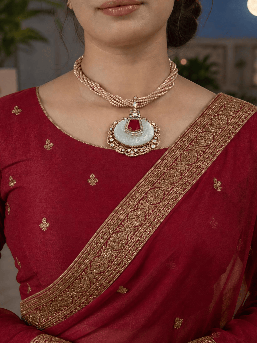 Naro Necklace