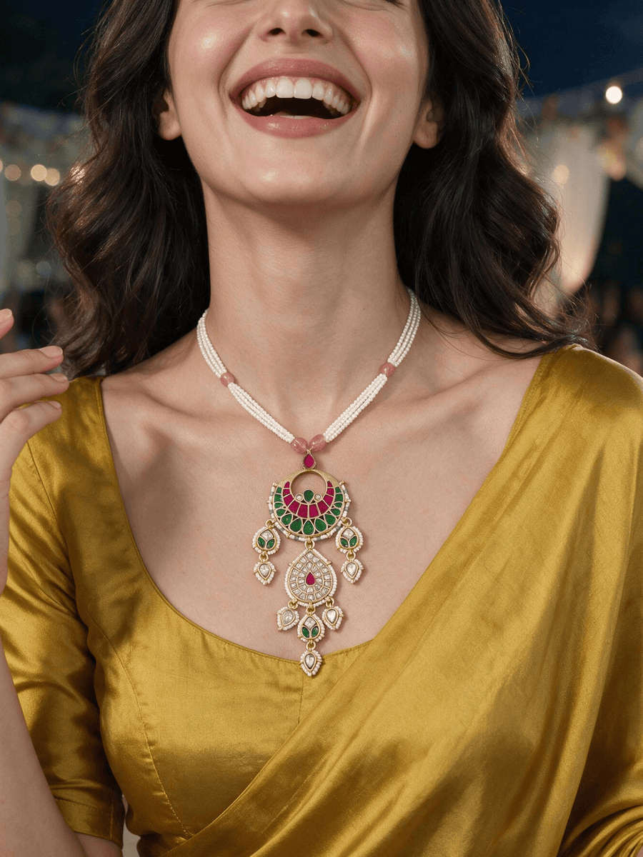 Kina Necklace