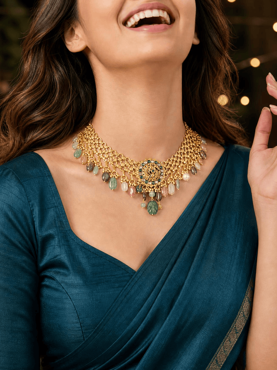 Aera Necklace