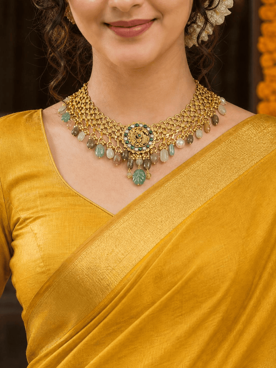 Aera Necklace