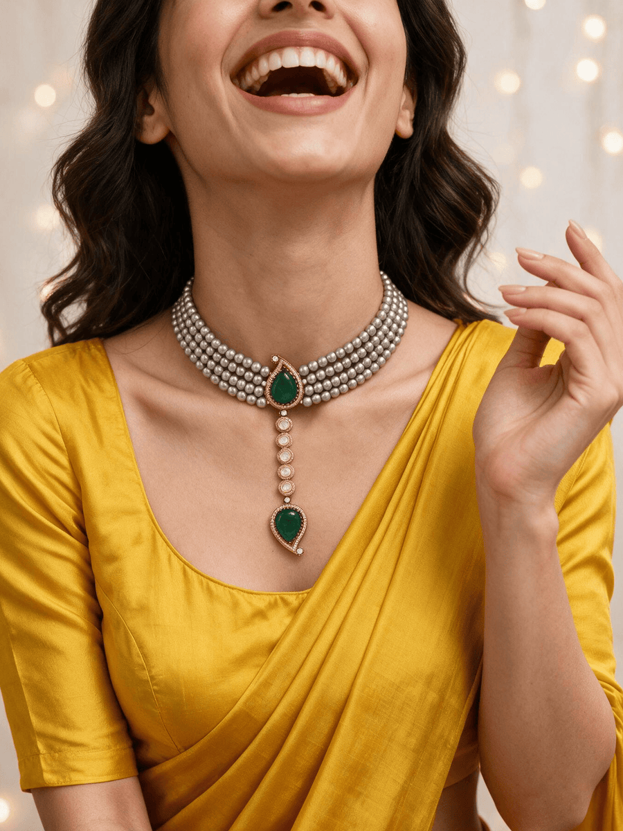 Avarna Choker