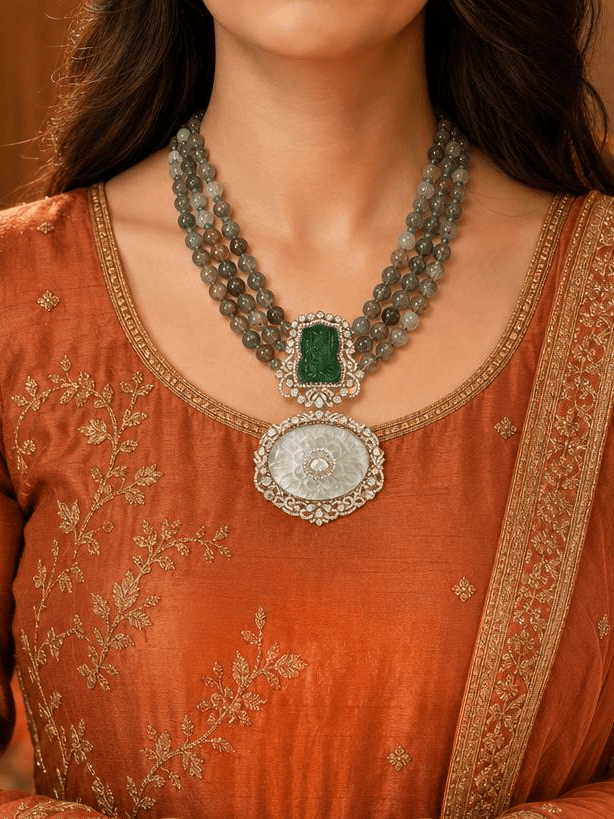 Emerald Muse Pendant Necklace