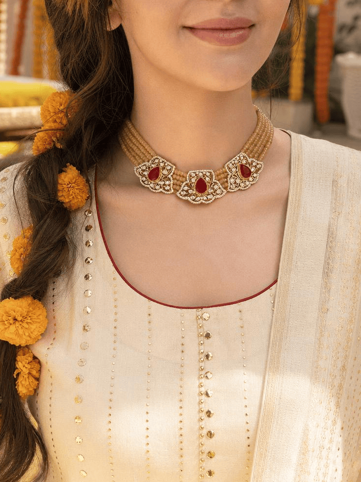 Vanya Necklace Set
