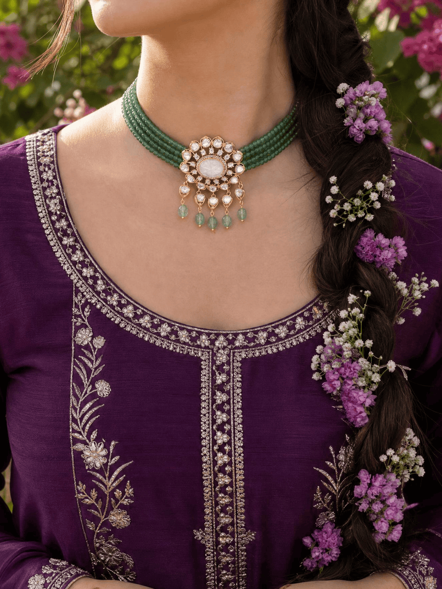 Tiyra Necklace Set