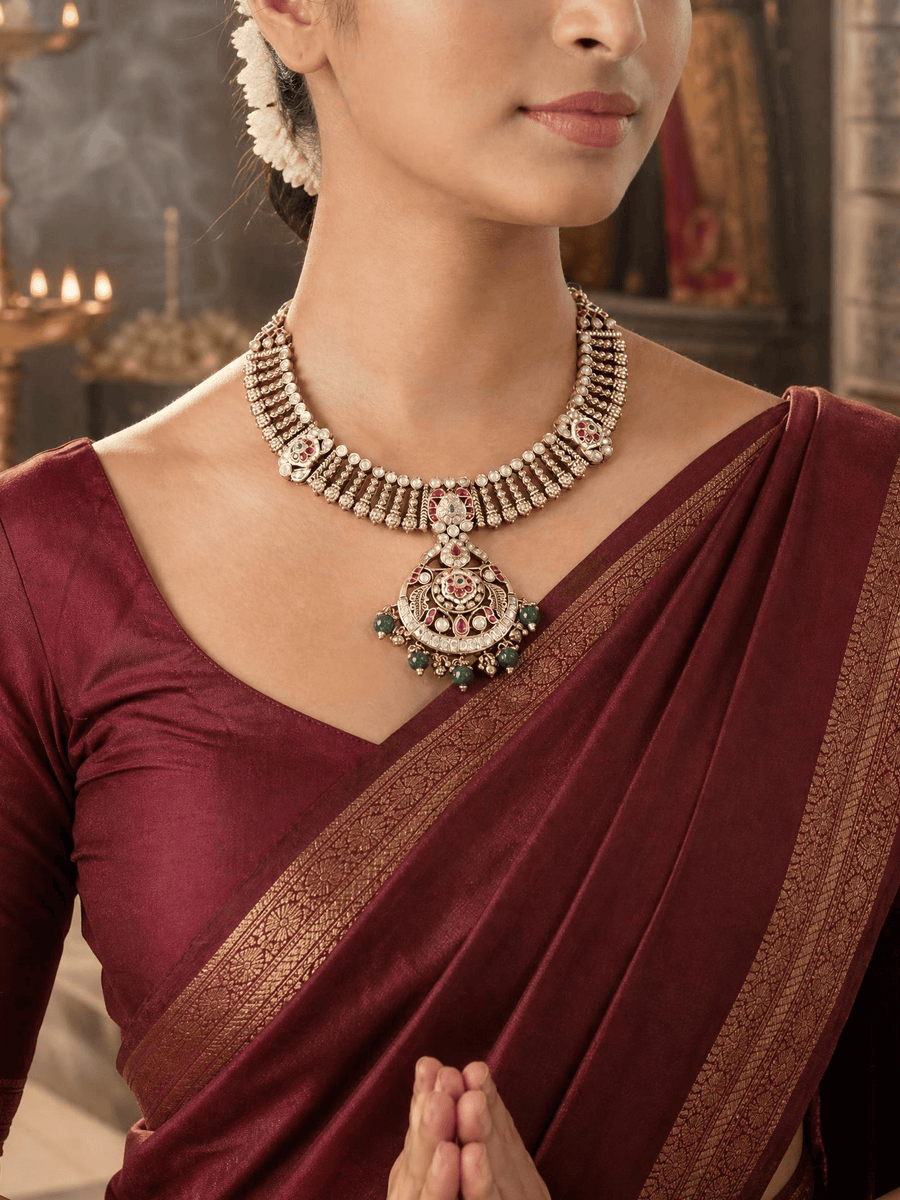 Reeha Necklace Set