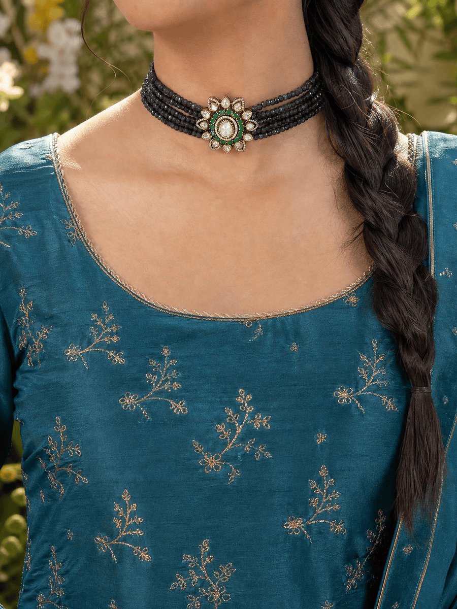 Naisha Necklace