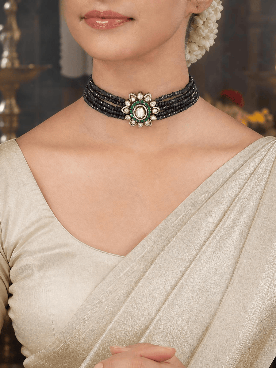 Naisha Necklace