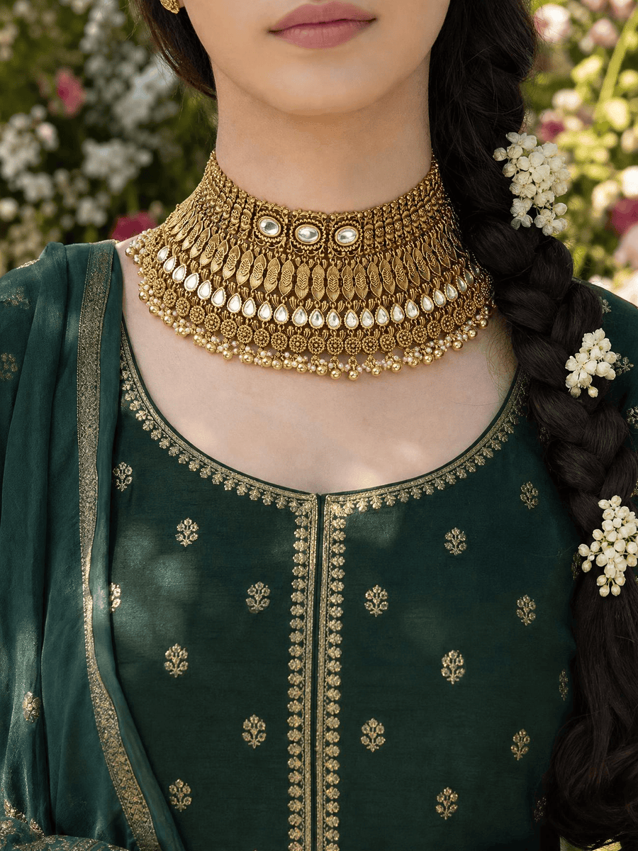 Zavya Necklace Set