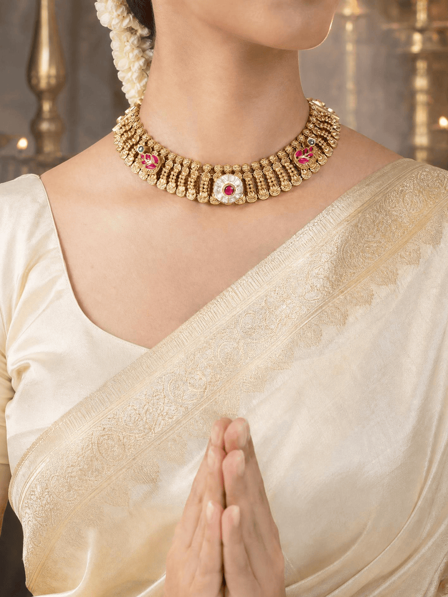 Ruyra Necklace Set