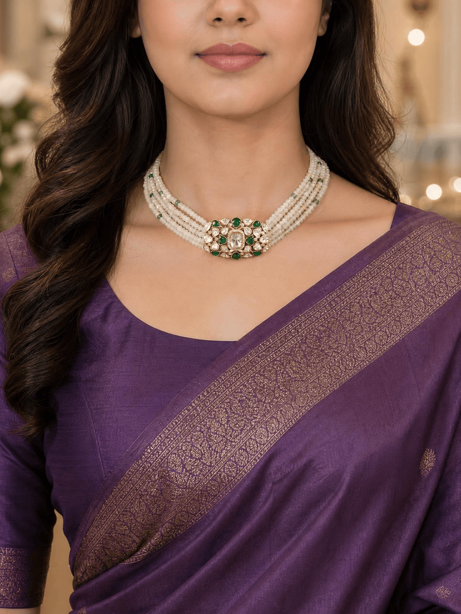 Vaina Necklace Set