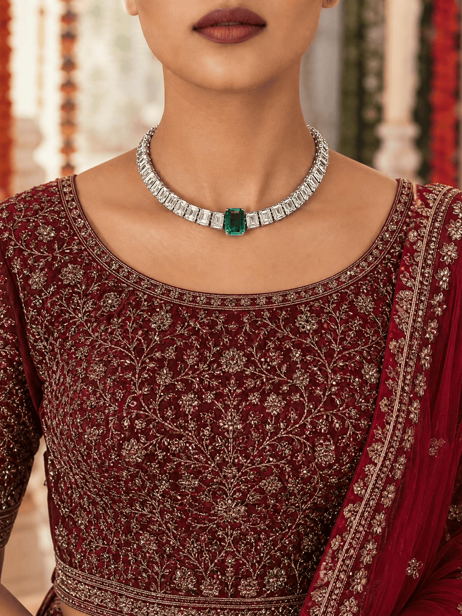Vireya Necklace Set
