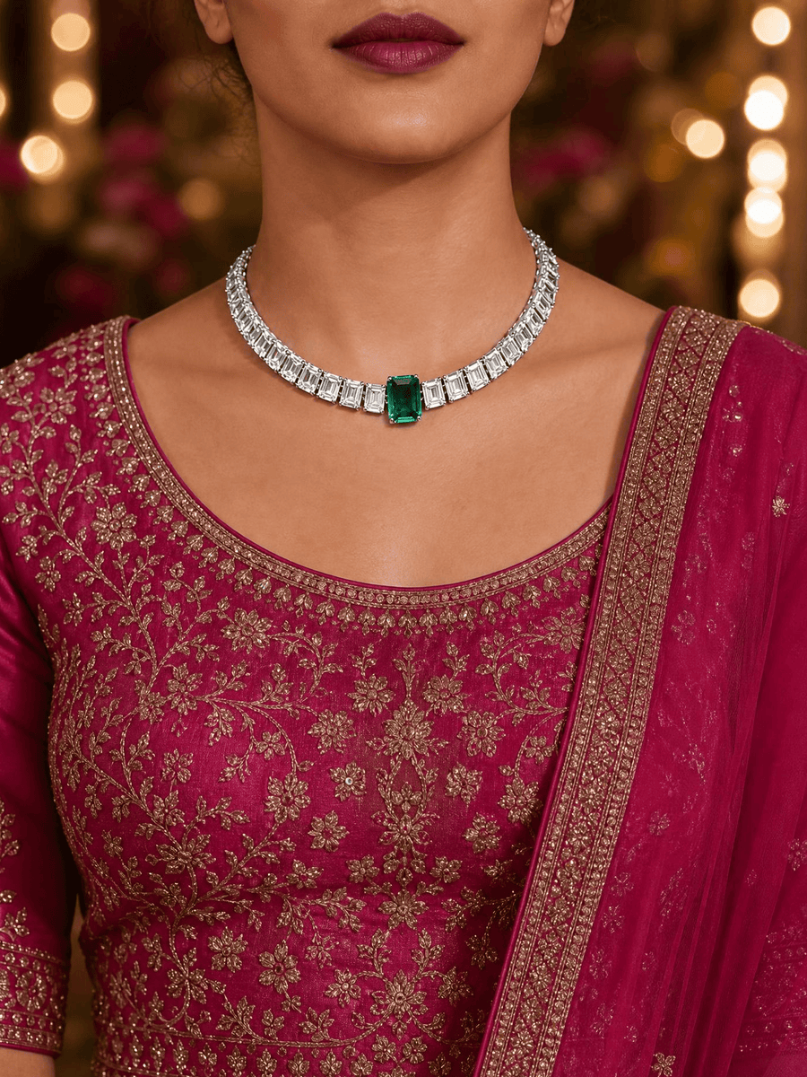 Vireya Necklace Set