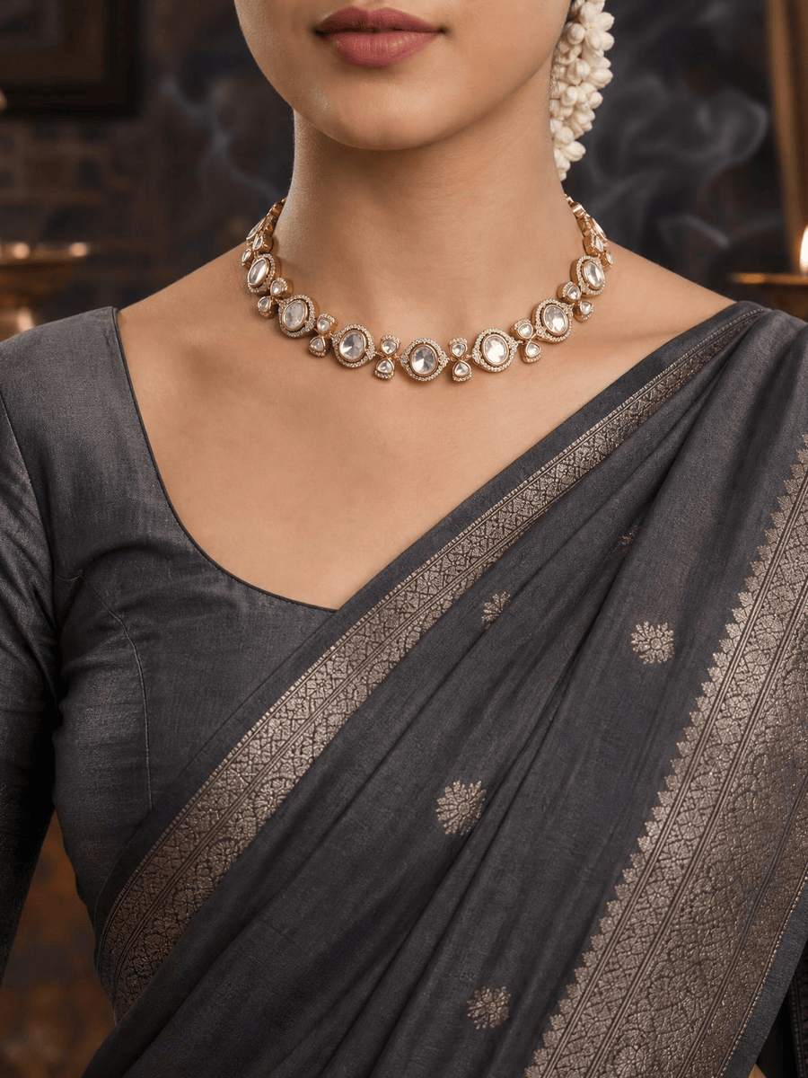 Kavina Short Necklace Set