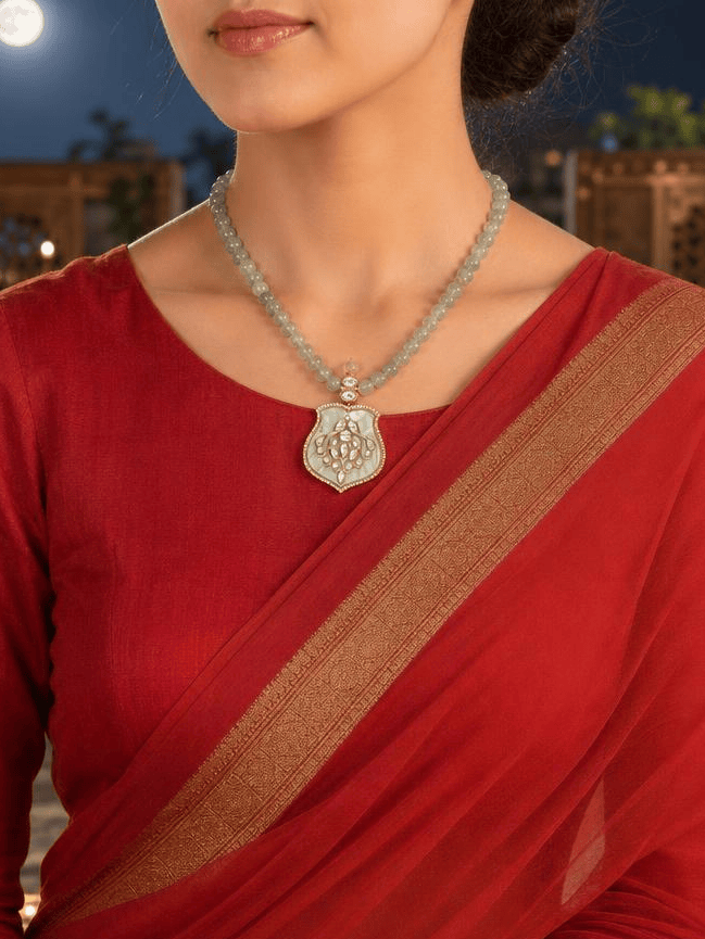 Green Bead Pendant Necklace Set