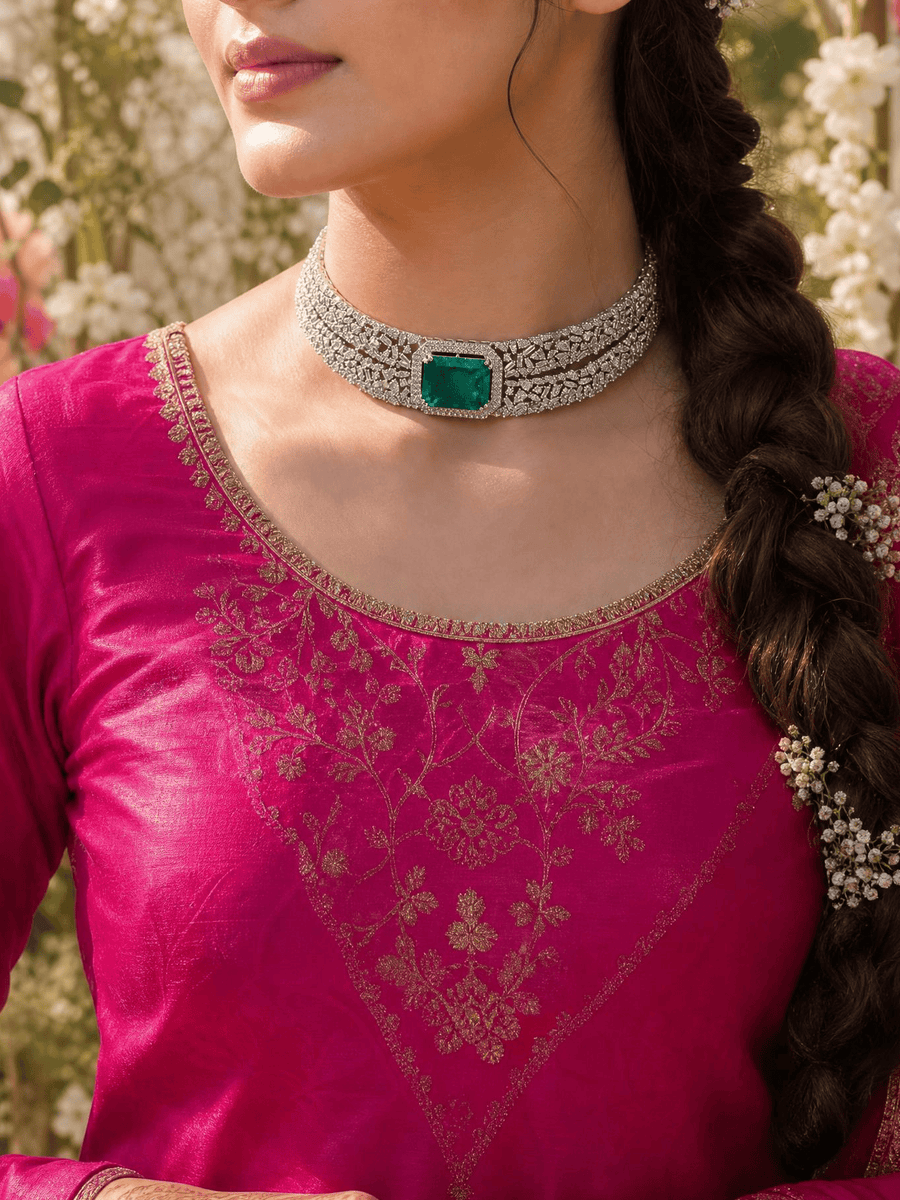 Naverya Necklace Set