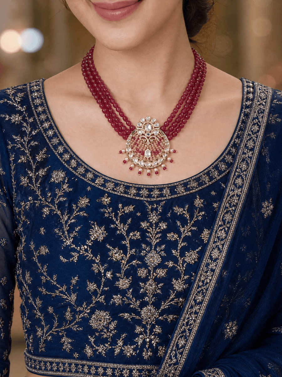 Zaavi Necklace Set