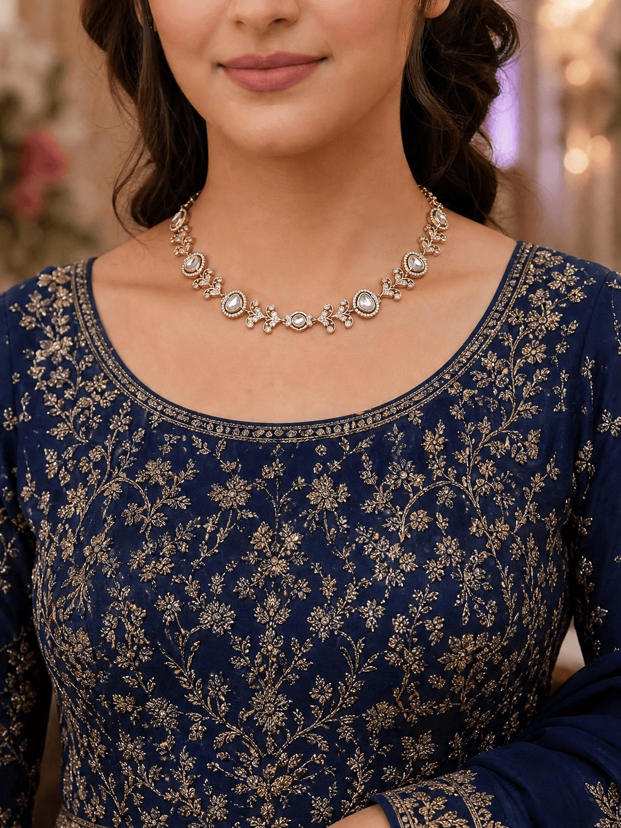 Revanshi Short Necklace