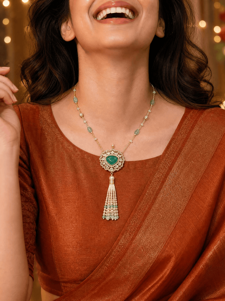 Urvi Necklace