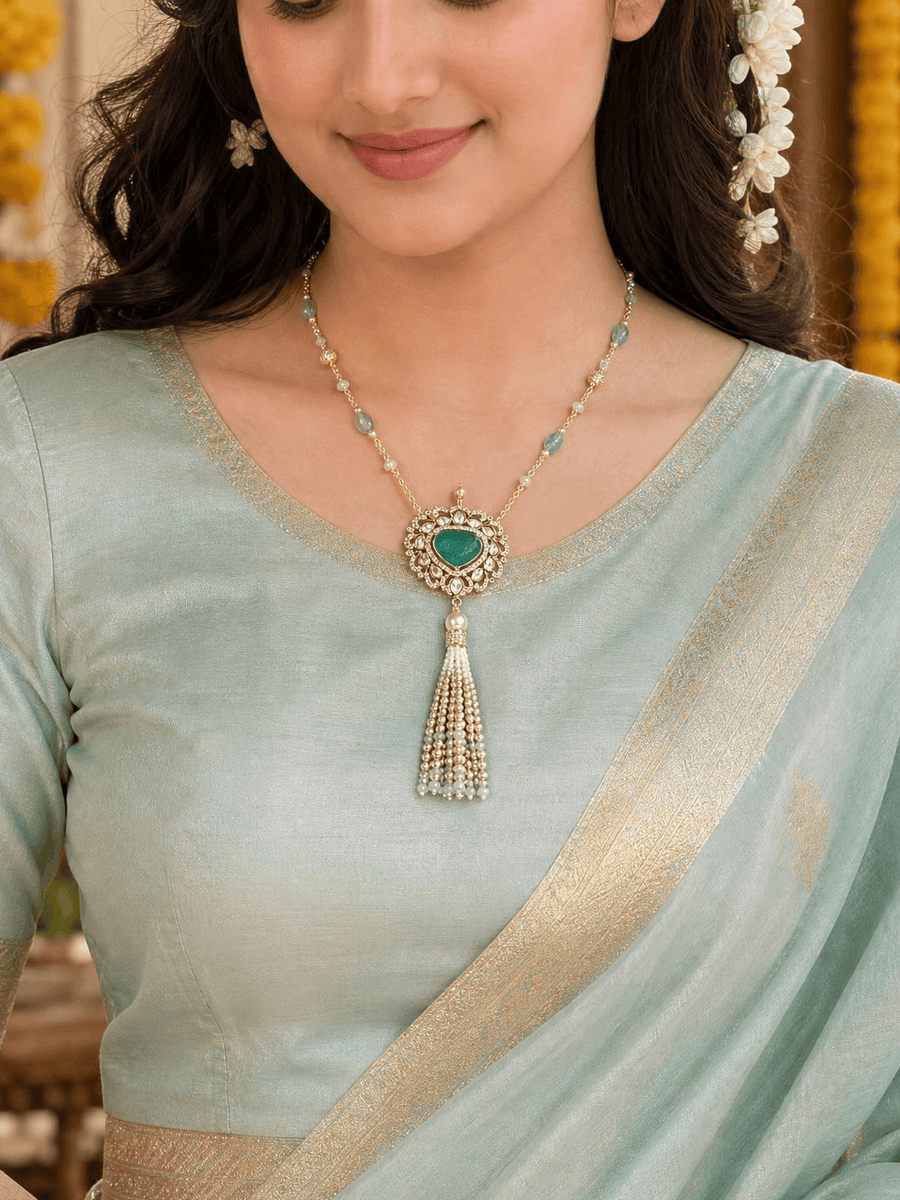 Urvi Necklace