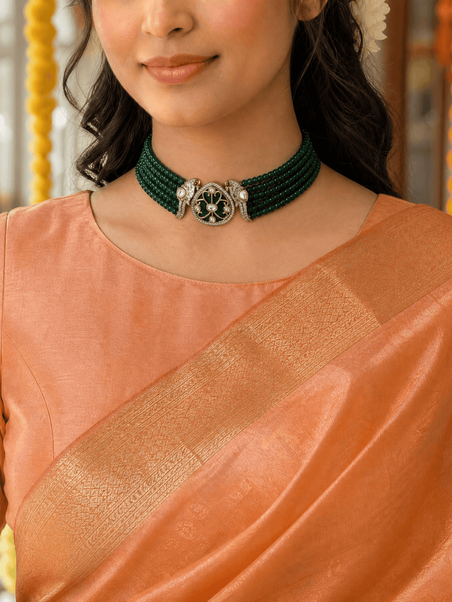 Jahnavi Necklace Set