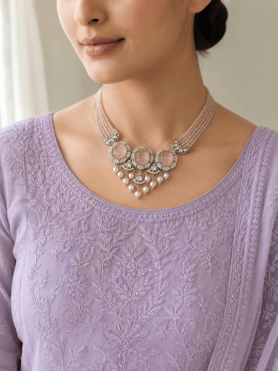 Vamika Necklace Set