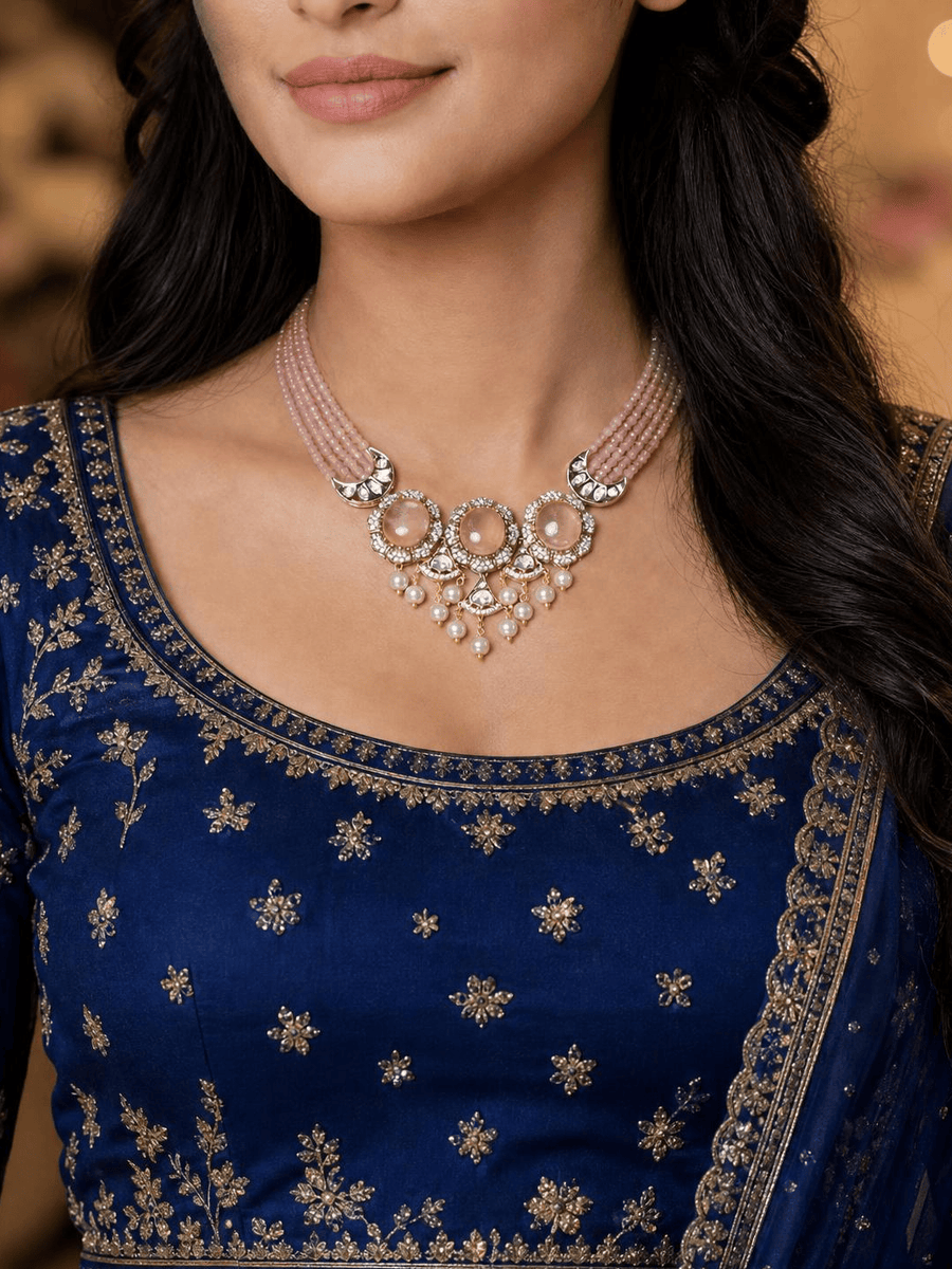 Vamika Necklace Set