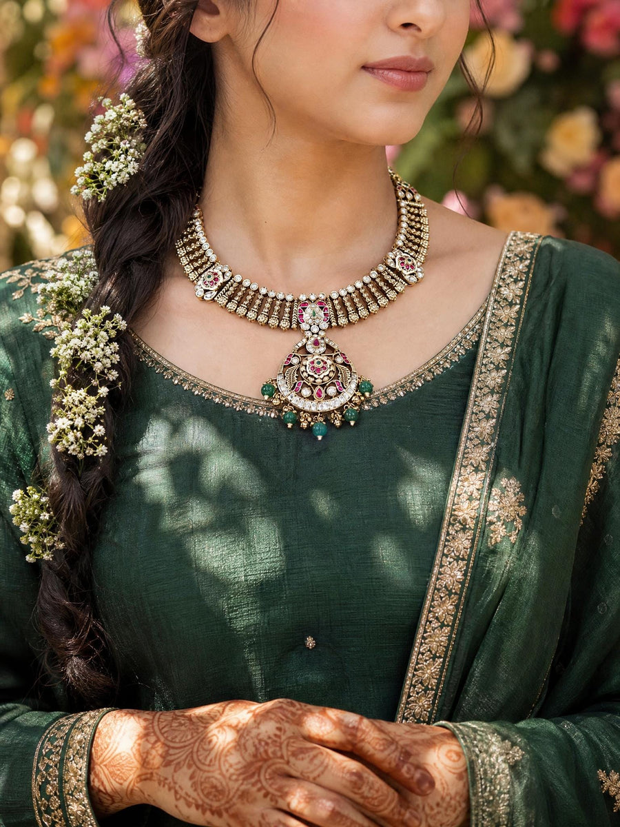 Reeha Necklace Set