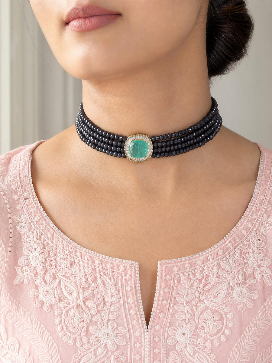Aaira Necklace Set