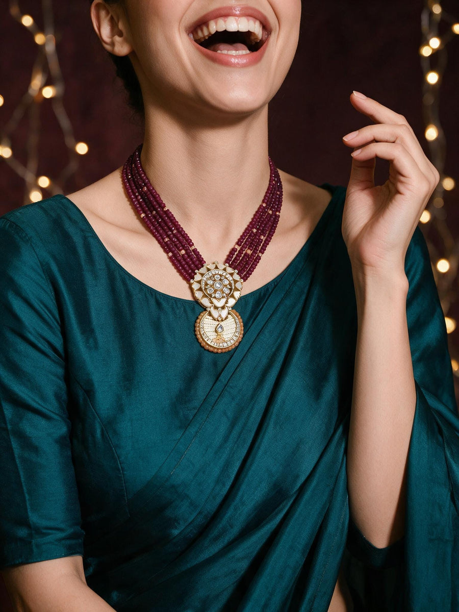 Mesmeric Red Necklace With Earrings