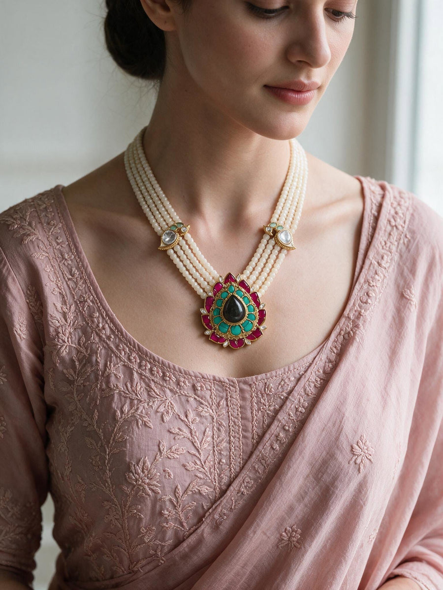 Varnika Necklace Set