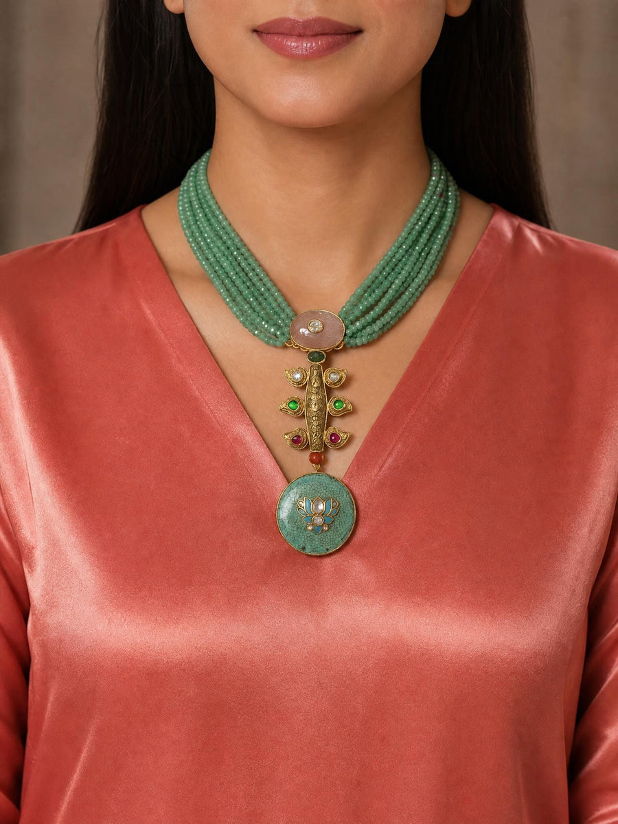 Aurevya Necklace