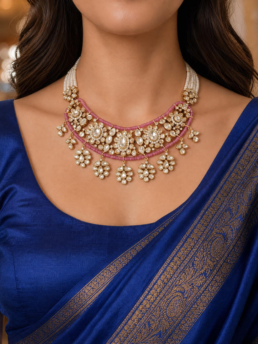 Vayesha Necklace Set