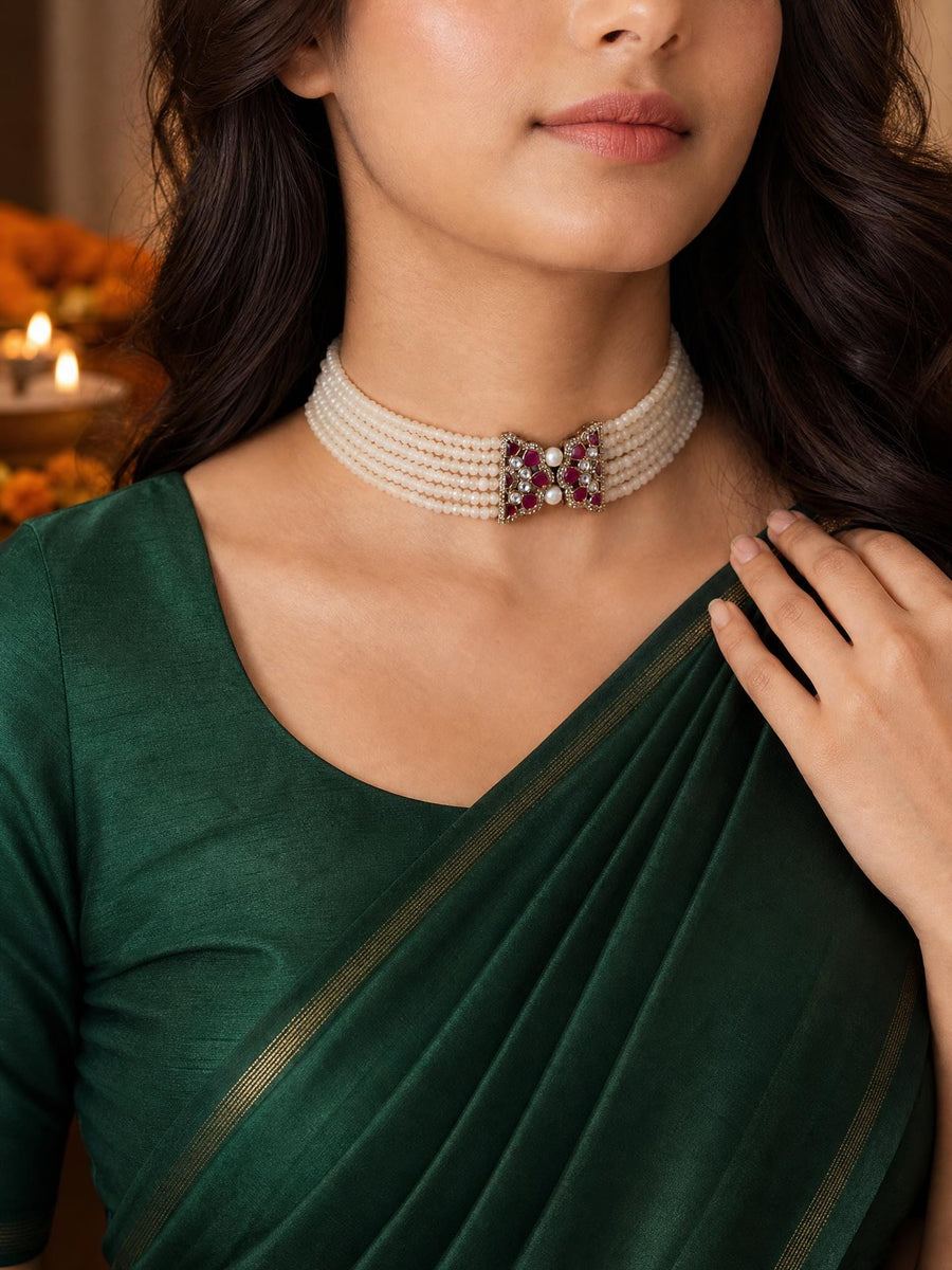 Eternal Radiance Necklace Set