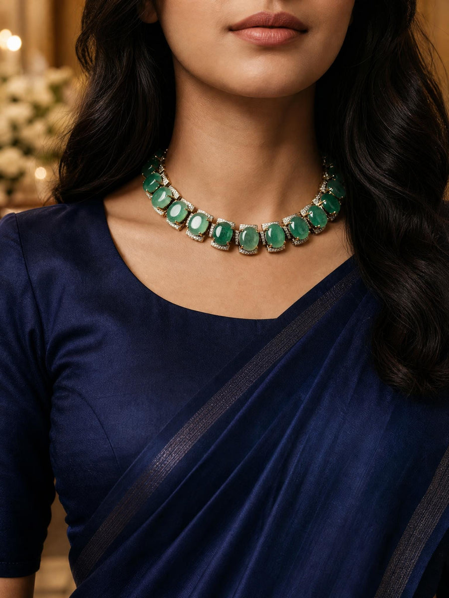 Devani Short Necklace Set