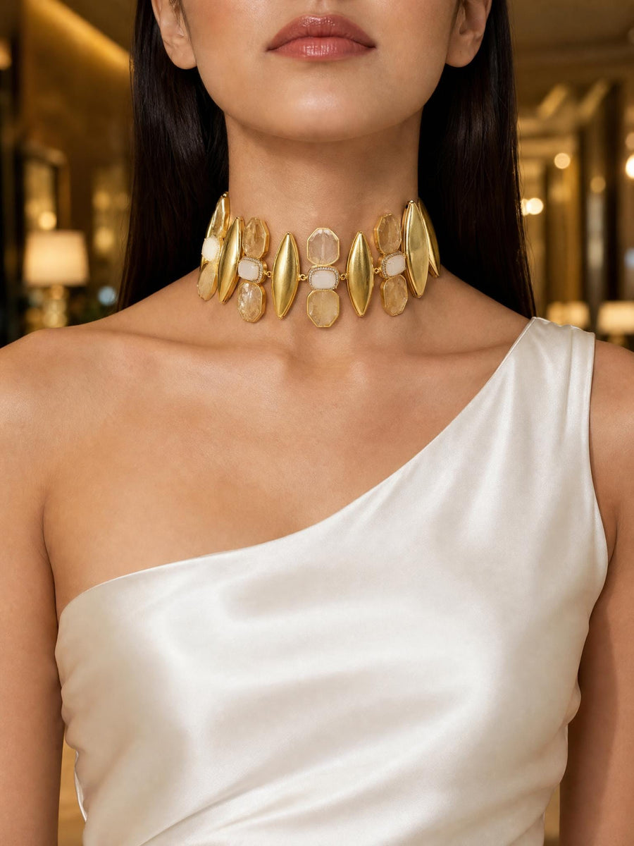 Elira Necklace