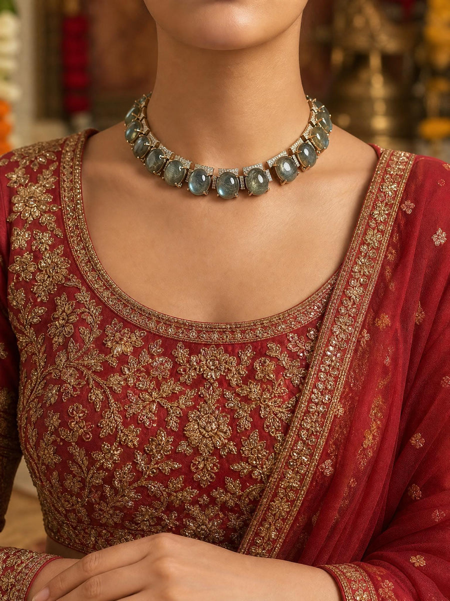 Mireya Short Necklace Set
