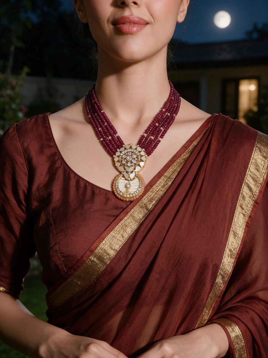 Mesmeric Red Necklace With Earrings