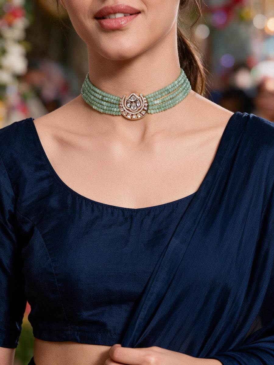 Glitzy Choker With Earrings