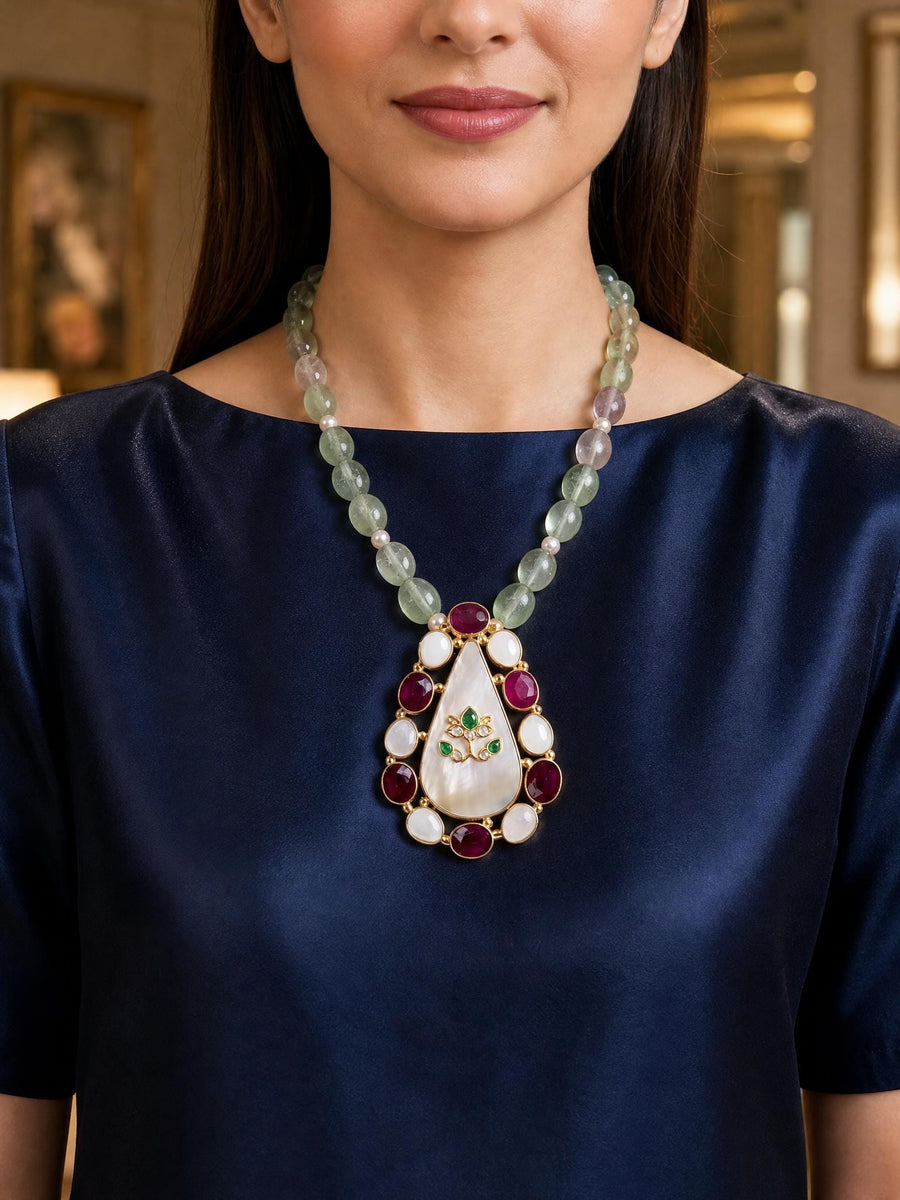 Nirelva Necklace
