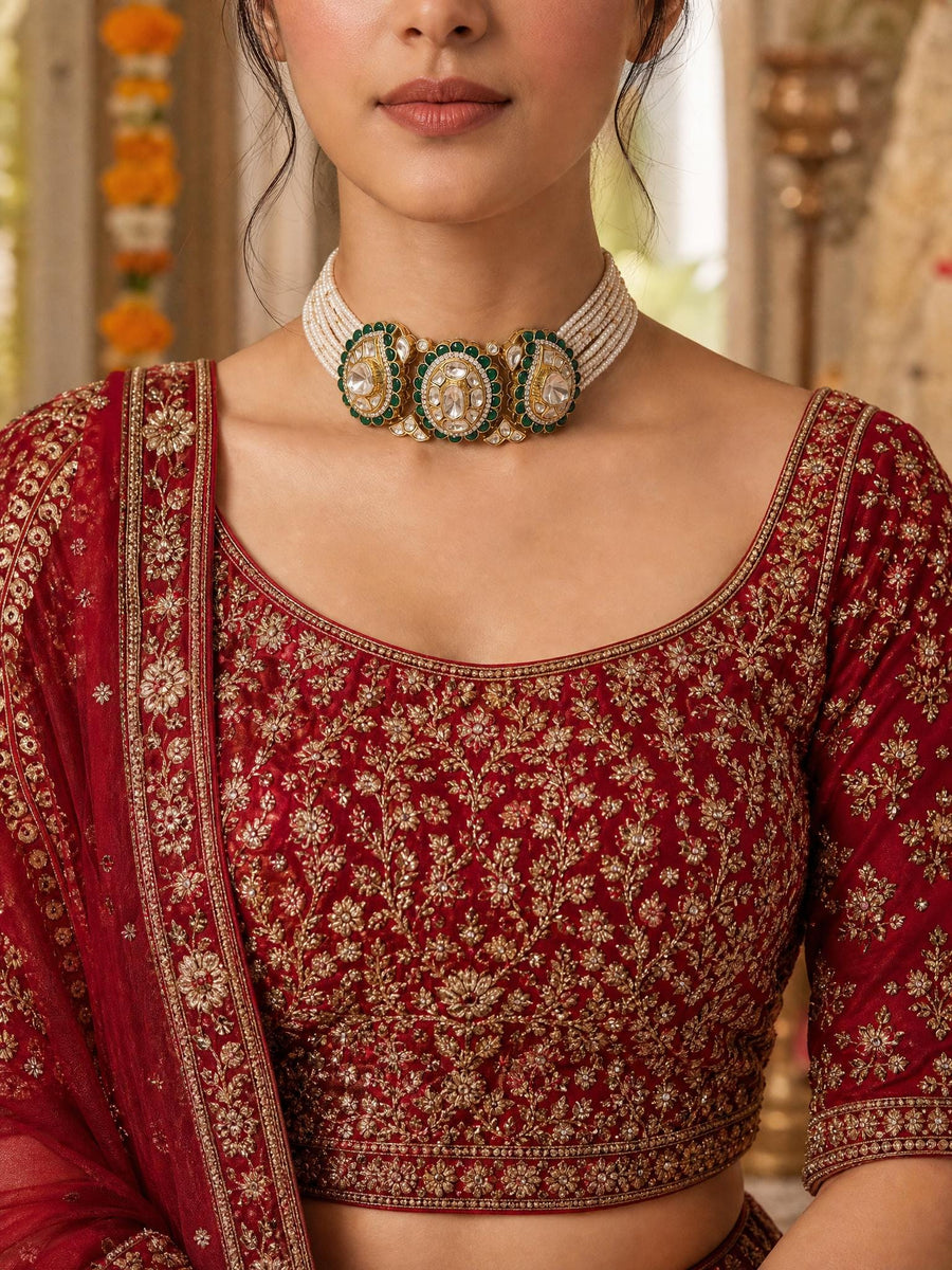 Neyvika Necklace Set
